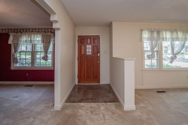 210 Dooley Road, North Little Rock, AR 72116