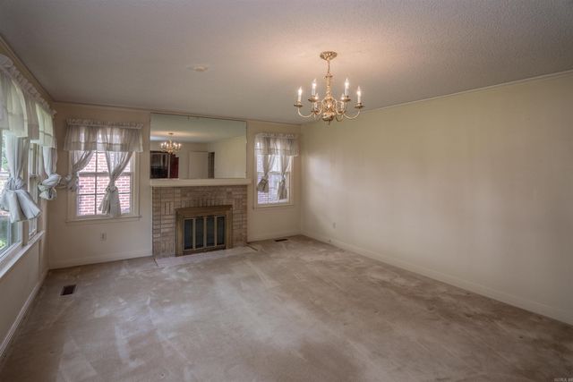 210 Dooley Road, North Little Rock, AR 72116