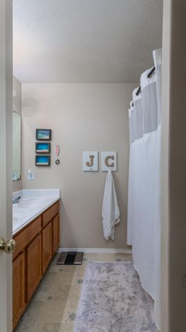 24027 Kingbriar Drive, Spring, TX 77373