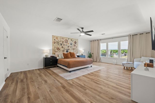 1606 Candlelight DR, Leander, TX 78641