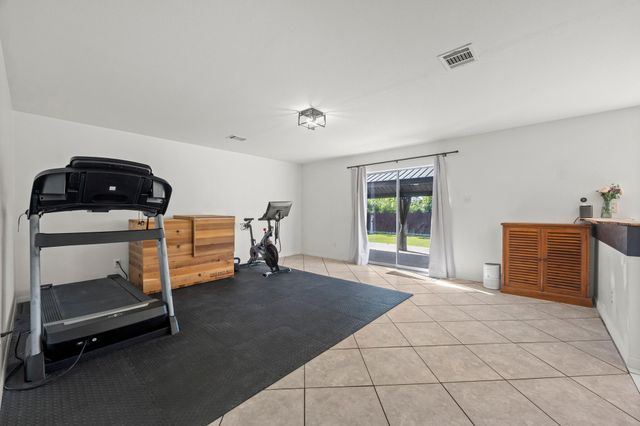 1606 Candlelight DR, Leander, TX 78641