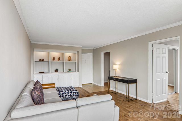 647 Town Mountain Road 212, Asheville, NC 28804