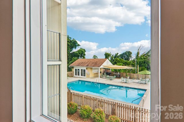 647 Town Mountain Road 212, Asheville, NC 28804