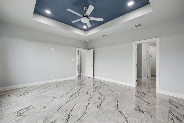 2610 Lady Andrea Dr, Corpus Christi, TX 78415