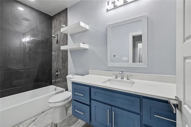 2610 Lady Andrea Dr, Corpus Christi, TX 78415