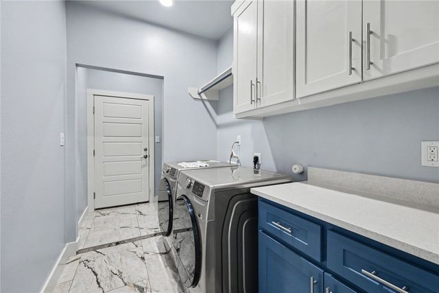 2610 Lady Andrea Dr, Corpus Christi, TX 78415