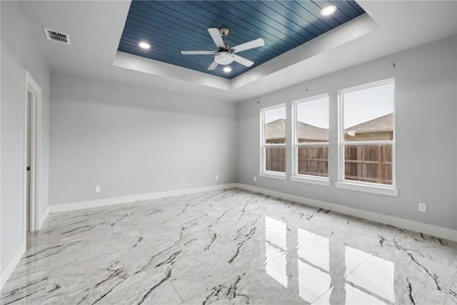2610 Lady Andrea Dr, Corpus Christi, TX 78415