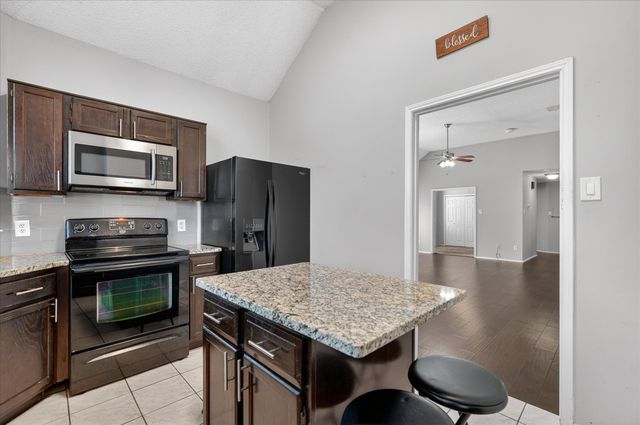 505 Picketts Drive, Mesquite, TX 75149