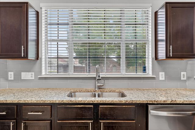 505 Picketts Drive, Mesquite, TX 75149