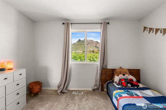 1631 Fuller Street, Wenatchee, WA 98801