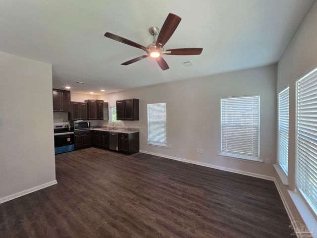 2315 W Gadsden St, Pensacola, FL 32505