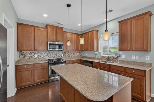 6012 Snead Lane, Summerville, SC 29483