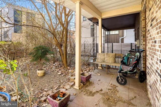 818 PERKIOMEN ST, Philadelphia, PA 19130