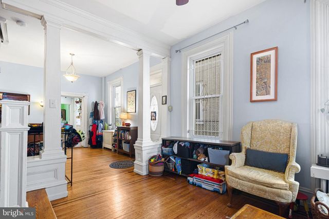 818 PERKIOMEN ST, Philadelphia, PA 19130