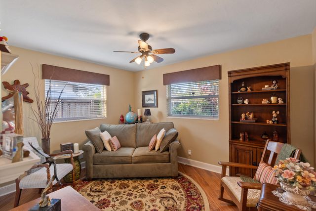 4421 NE 16th Terrace, Oakland Park, FL 33334