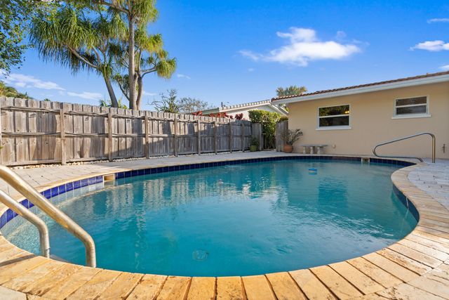 4421 NE 16th Terrace, Oakland Park, FL 33334