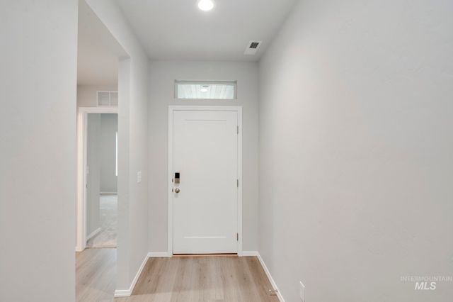 1616 Sunday River St, Middleton, ID 83644