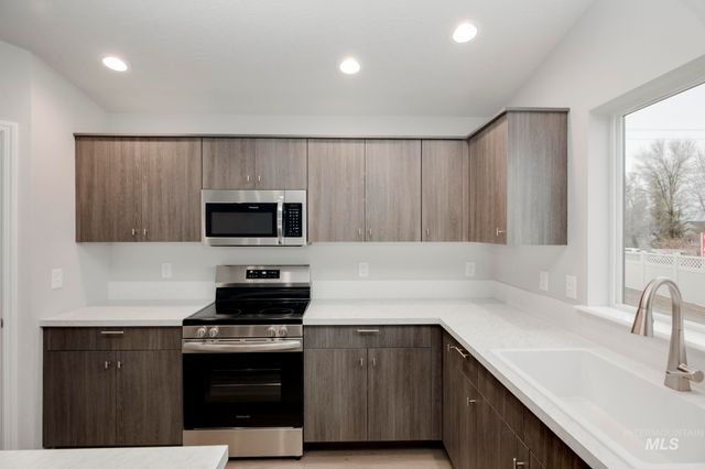 1616 Sunday River St, Middleton, ID 83644