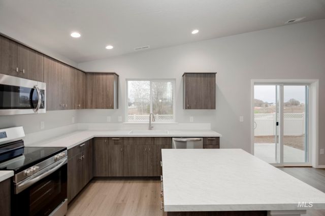 1616 Sunday River St, Middleton, ID 83644