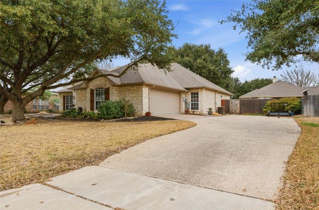 108 Lariat Trail, Waco, TX 76657