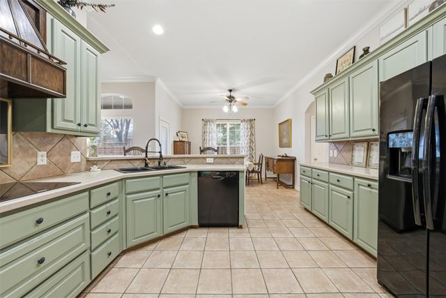 108 Lariat Trail, Waco, TX 76657