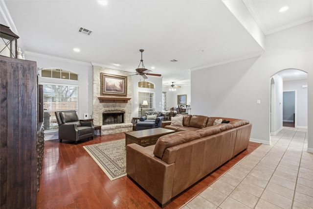 108 Lariat Trail, Waco, TX 76657