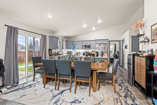 20031 Sunrose Lane SW, Centralia, WA 98531