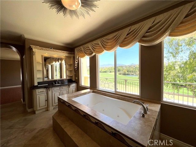 12 Water Lily, Laguna Hills, CA 92679