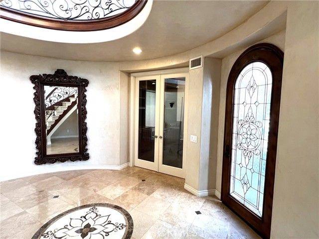 12 Water Lily, Laguna Hills, CA 92679