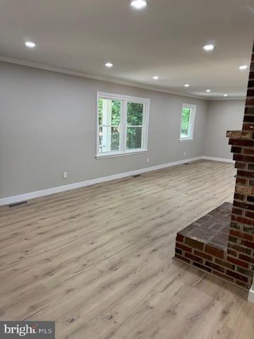 1901 RIDGE RD, Haymarket, VA 20169