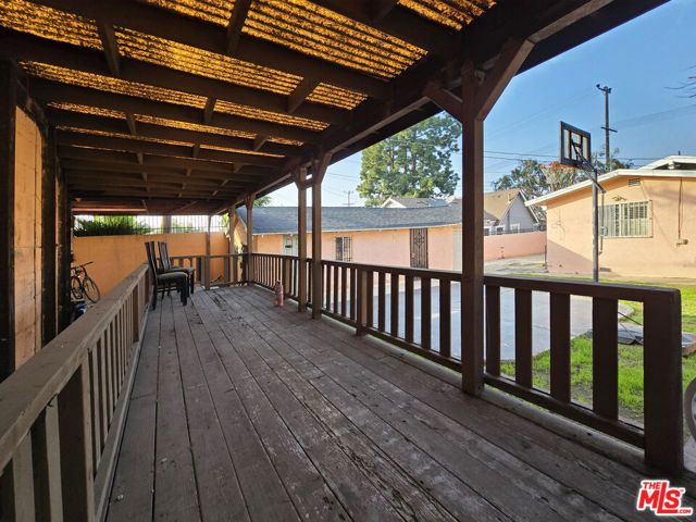 1222 W 78th Street, Los Angeles, CA 90044