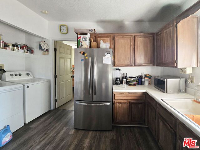 1222 W 78th Street, Los Angeles, CA 90044