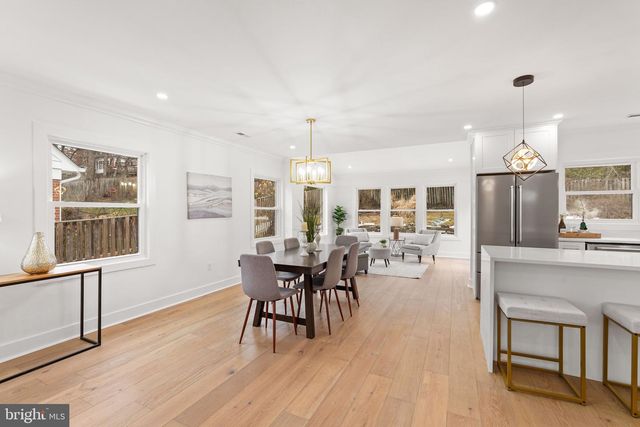 7047 WYNDALE ST NW, Washington, DC 20015