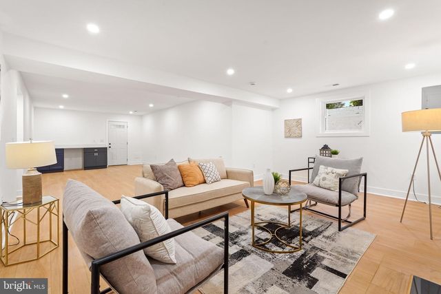 7047 WYNDALE ST NW, Washington, DC 20015