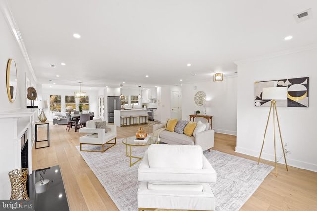 7047 WYNDALE ST NW, Washington, DC 20015