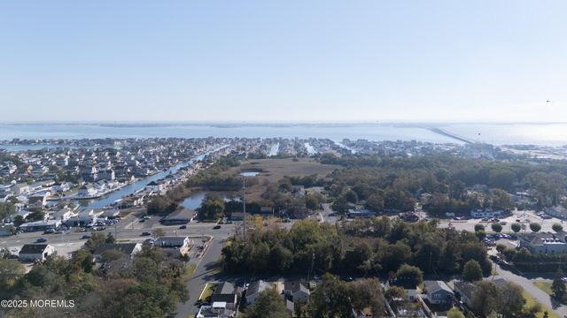 562 George Road, Toms River, NJ 08753