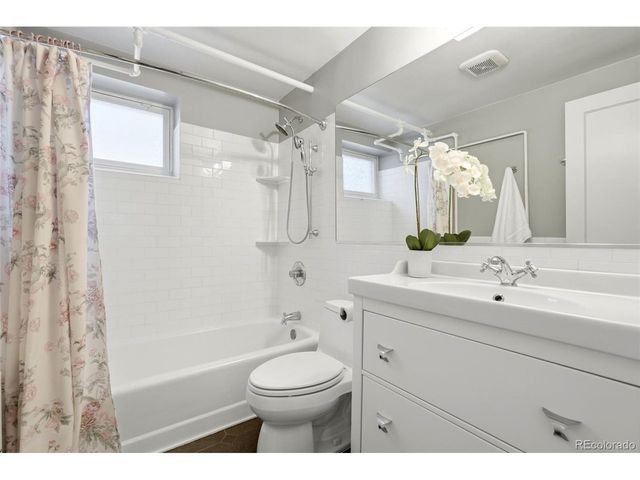 3776 S Sherman St, Englewood, CO 80113