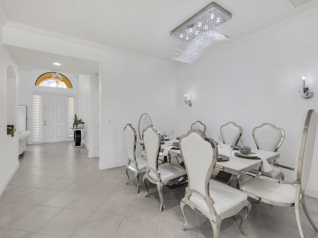 8256 Bradford Way, Parkland, FL 33076