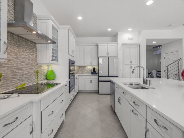 8256 Bradford Way, Parkland, FL 33076