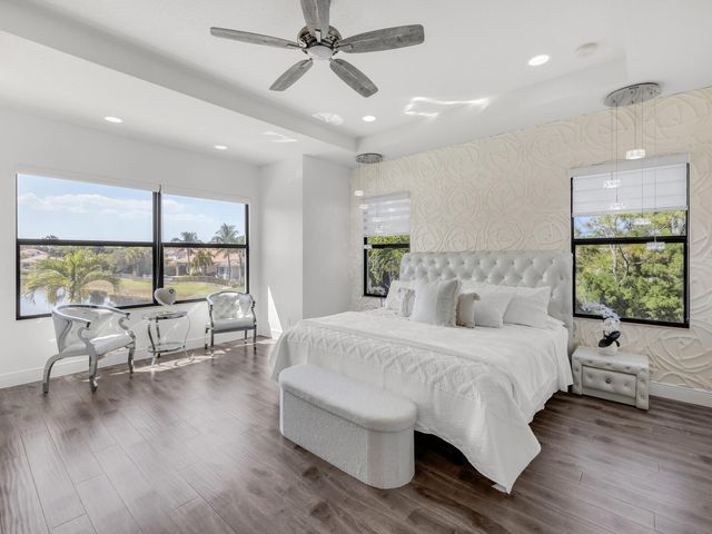 8256 Bradford Way, Parkland, FL 33076