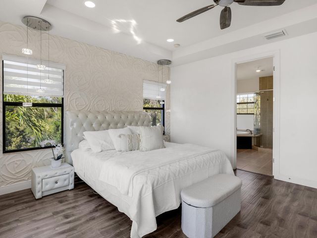 8256 Bradford Way, Parkland, FL 33076