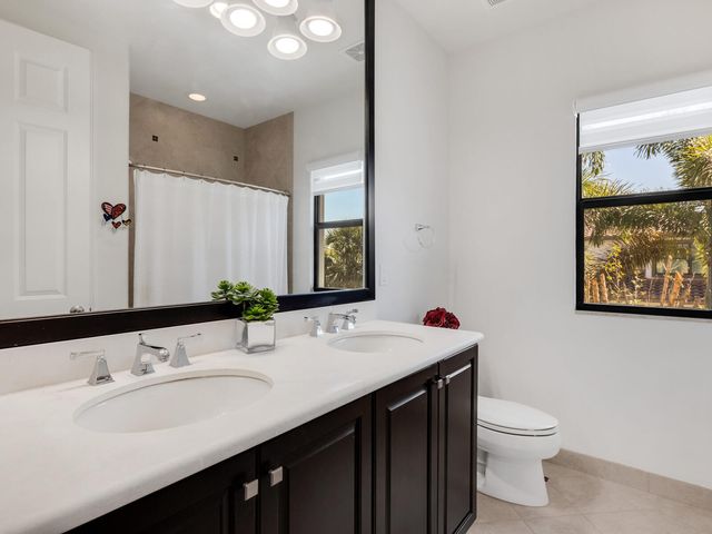 8256 Bradford Way, Parkland, FL 33076