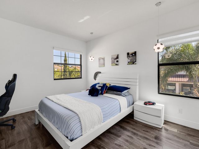 8256 Bradford Way, Parkland, FL 33076