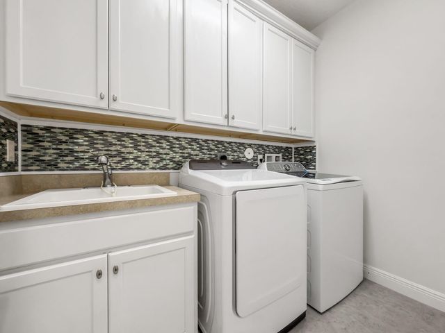 8256 Bradford Way, Parkland, FL 33076