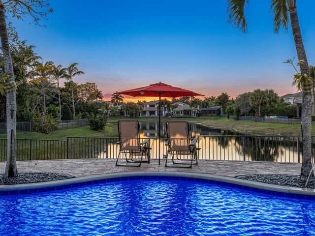 8256 Bradford Way, Parkland, FL 33076