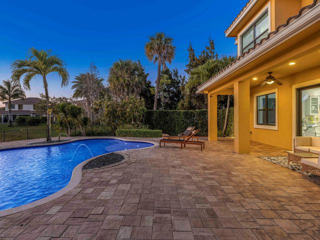 8256 Bradford Way, Parkland, FL 33076