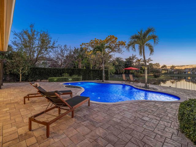 8256 Bradford Way, Parkland, FL 33076