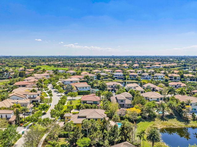 8256 Bradford Way, Parkland, FL 33076