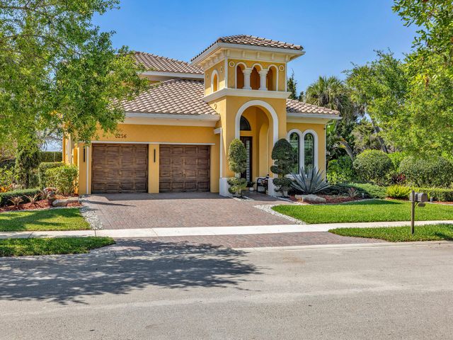 8256 Bradford Way, Parkland, FL 33076