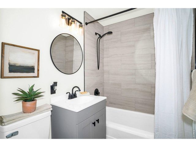 1915 7th St, Greeley, CO 80631